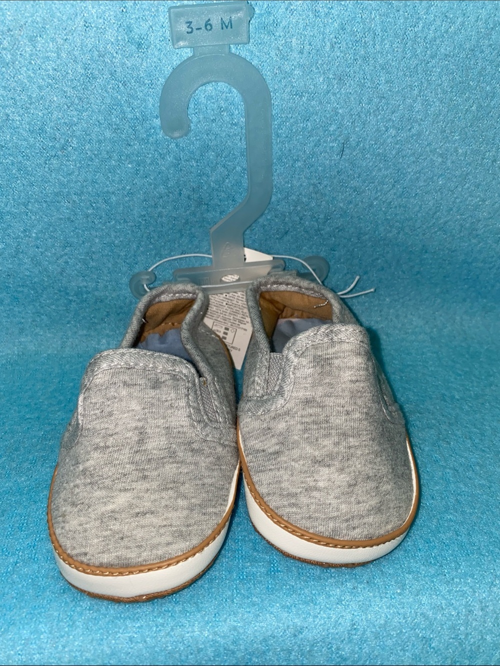 OLD NAVY Slip-On heather gray baby shoes non skid soles NEW NWT size 3-6 mo.